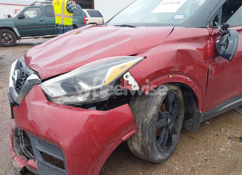 Photo 6 of 2020 Nissan Kicks SR XTRONIC CVT (VIN 3N1CP5DV0LL577262)