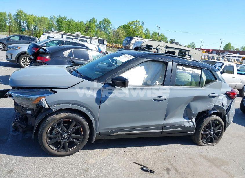 Photo 15 of 2021 Nissan Kicks SR XTRONIC CVT (VIN 3N1CP5DV0ML510825)