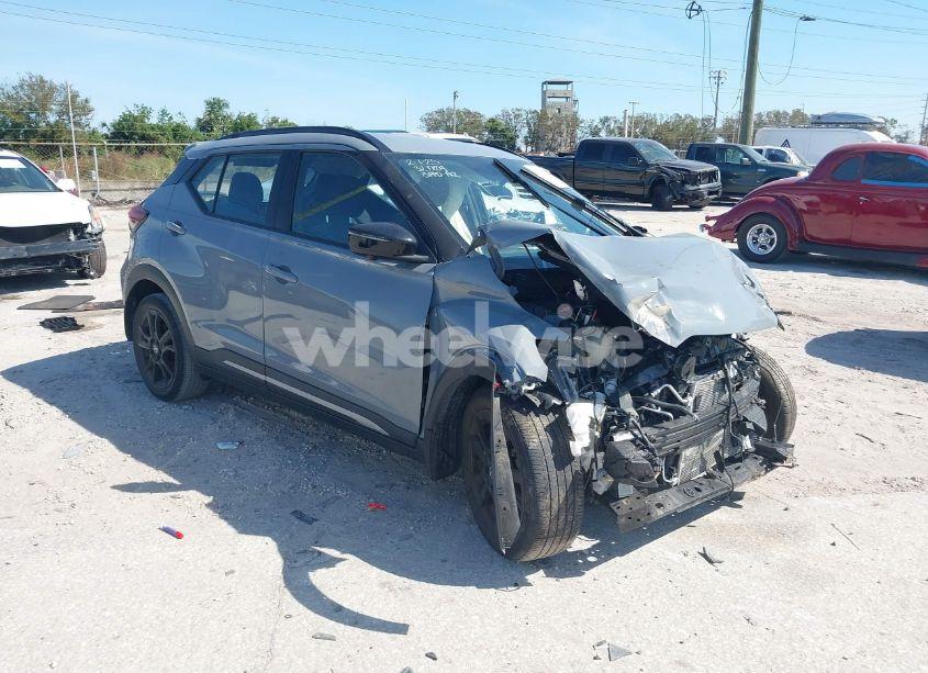 2021 Nissan Kicks SR XTRONIC CVT (VIN 3N1CP5DV0ML512879) main photo