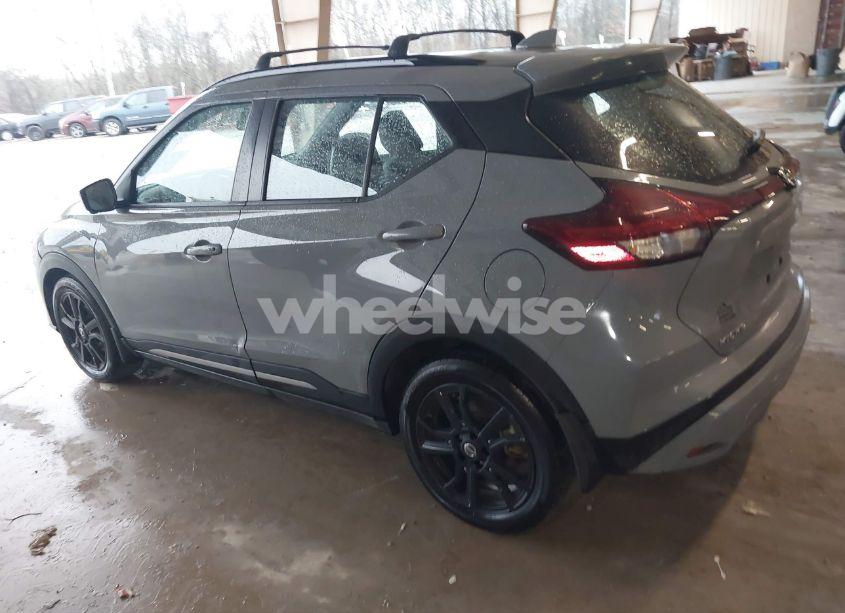 Photo 3 of 2021 Nissan Kicks SR XTRONIC CVT (VIN 3N1CP5DV0ML557689)