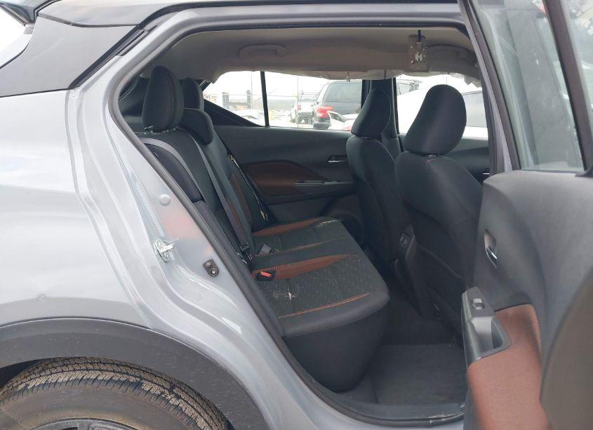 Photo 8 of 2024 Nissan Kicks SR (VIN 3N1CP5DV0RL478689)