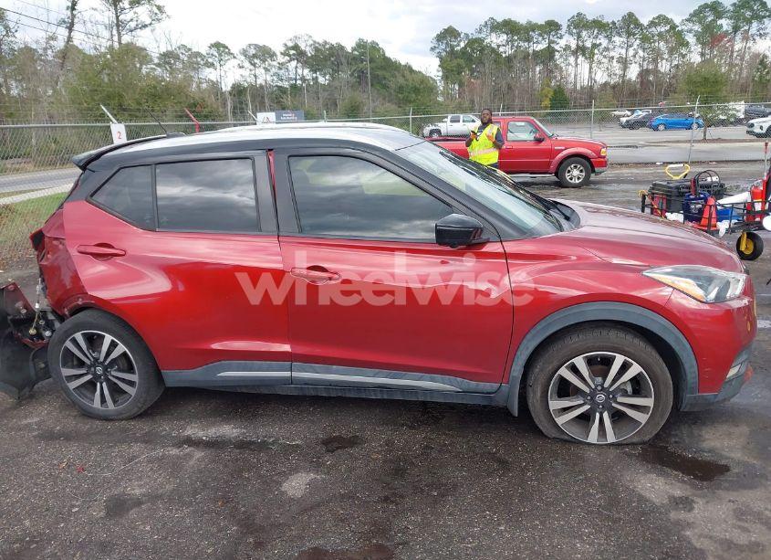 Photo 13 of 2020 Nissan Kicks SR XTRONIC CVT (VIN 3N1CP5DV1LL510198)