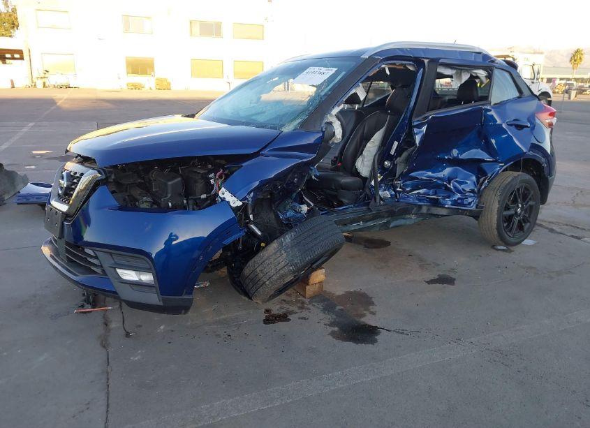 Photo 2 of 2020 Nissan Kicks SR XTRONIC CVT (VIN 3N1CP5DV1LL550443)