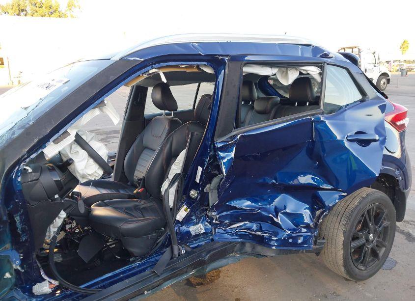 Photo 6 of 2020 Nissan Kicks SR XTRONIC CVT (VIN 3N1CP5DV1LL550443)