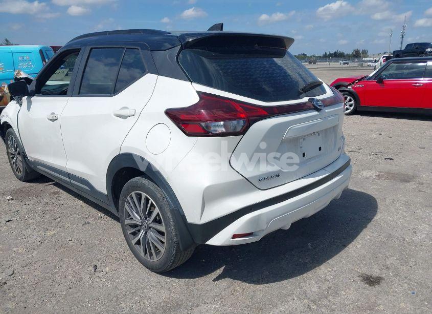 Photo 3 of 2021 Nissan Kicks SR XTRONIC CVT (VIN 3N1CP5DV1ML474465)