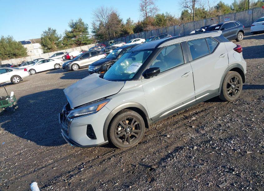 Photo 2 of 2021 Nissan Kicks SR XTRONIC CVT (VIN 3N1CP5DV1ML563596)