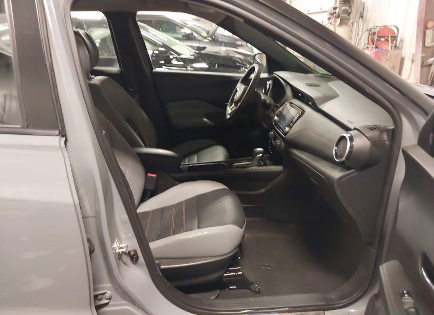 Photo 5 of 2022 Nissan Kicks SR XTRONIC CVT (VIN 3N1CP5DV1NL485080)