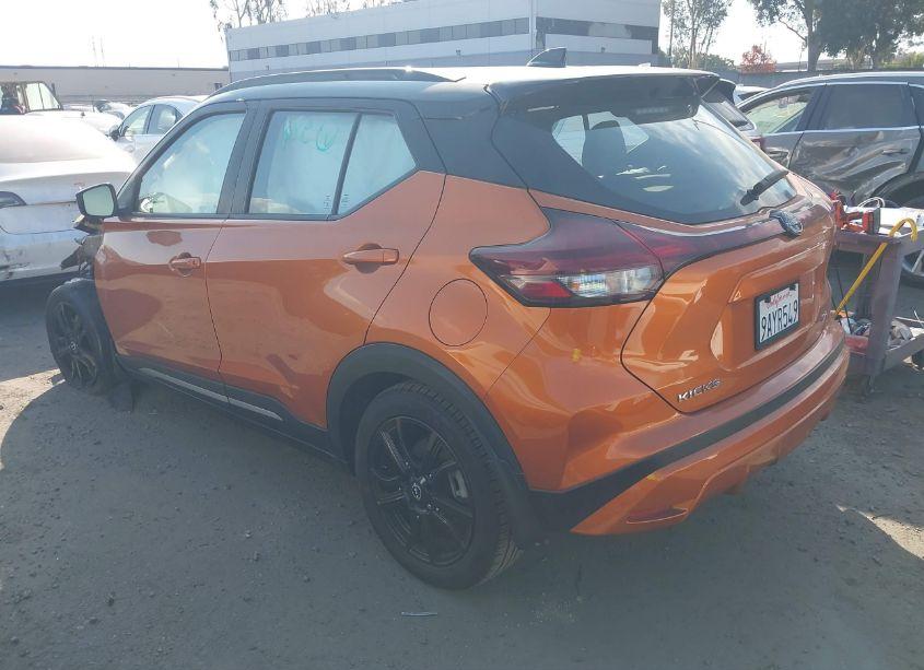 Photo 3 of 2022 Nissan Kicks SR XTRONIC CVT (VIN 3N1CP5DV1NL498153)