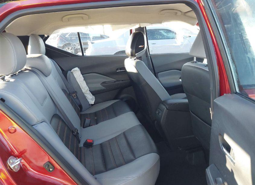 Photo 8 of 2023 Nissan Kicks SR XTRONIC CVT (VIN 3N1CP5DV1PL552828)