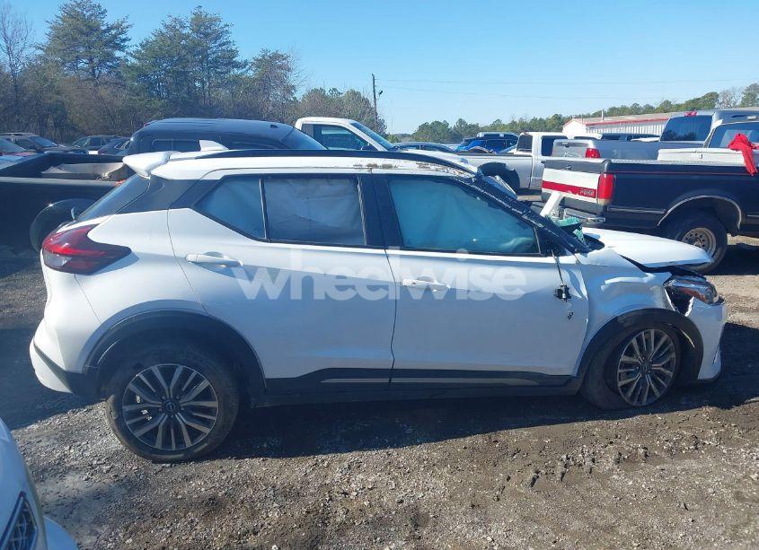 Photo 13 of 2024 Nissan Kicks SR (VIN 3N1CP5DV1RL516222)