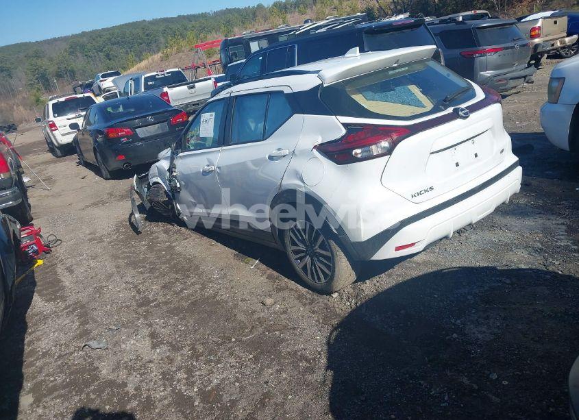 Photo 3 of 2024 Nissan Kicks SR (VIN 3N1CP5DV1RL516222)