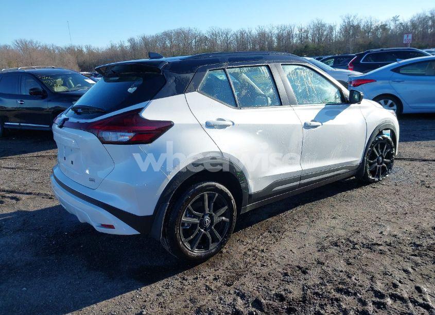 Photo 4 of 2024 Nissan Kicks SR XTRONIC CVT (VIN 3N1CP5DV1RL551794)