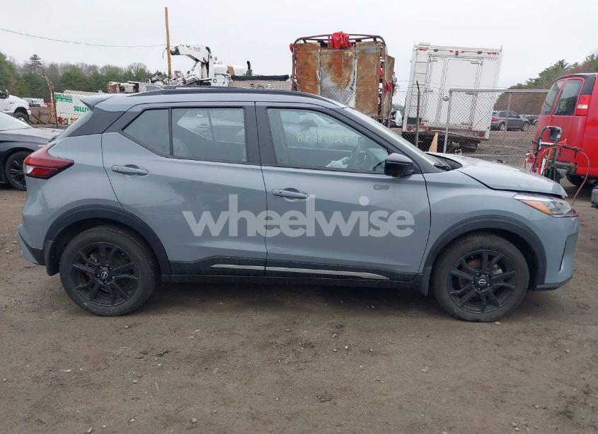 Photo 13 of 2024 Nissan Kicks SR XTRONIC CVT (VIN 3N1CP5DV1RL553397)