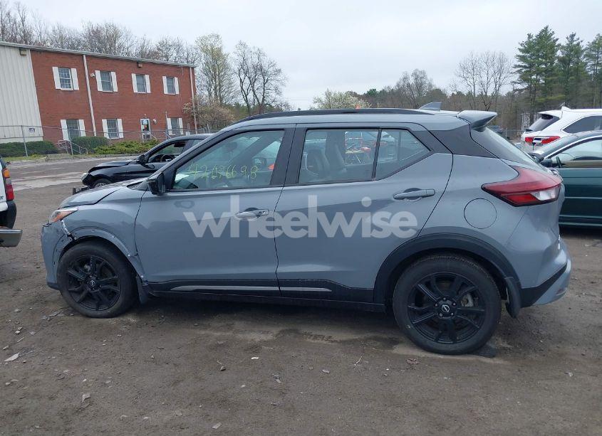 Photo 14 of 2024 Nissan Kicks SR XTRONIC CVT (VIN 3N1CP5DV1RL553397)