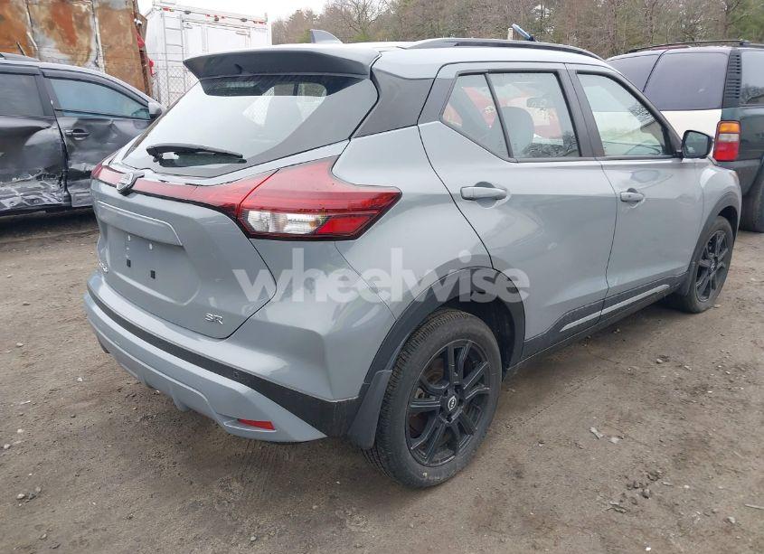 Photo 4 of 2024 Nissan Kicks SR XTRONIC CVT (VIN 3N1CP5DV1RL553397)