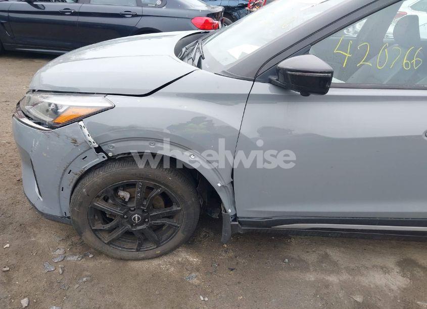 Photo 6 of 2024 Nissan Kicks SR XTRONIC CVT (VIN 3N1CP5DV1RL553397)