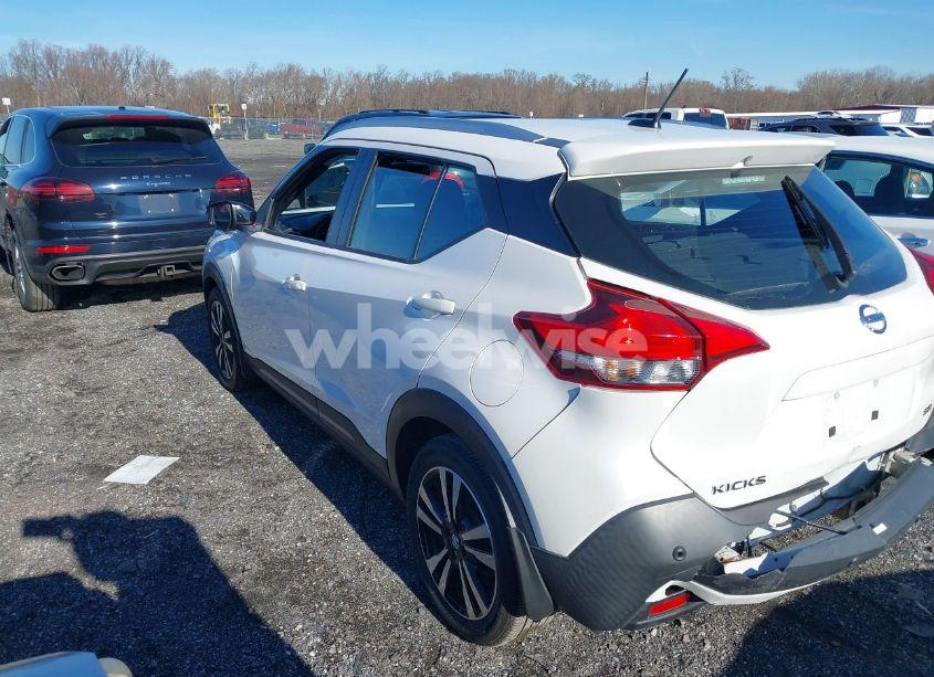 Photo 14 of 2020 Nissan Kicks SR XTRONIC CVT (VIN 3N1CP5DV2LL532887)