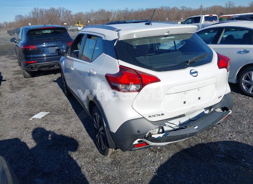 Photo 3 of 2020 Nissan Kicks SR XTRONIC CVT (VIN 3N1CP5DV2LL532887)