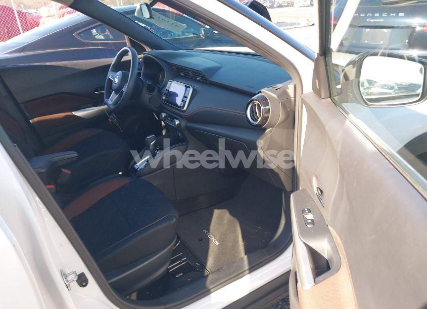 Photo 5 of 2020 Nissan Kicks SR XTRONIC CVT (VIN 3N1CP5DV2LL532887)