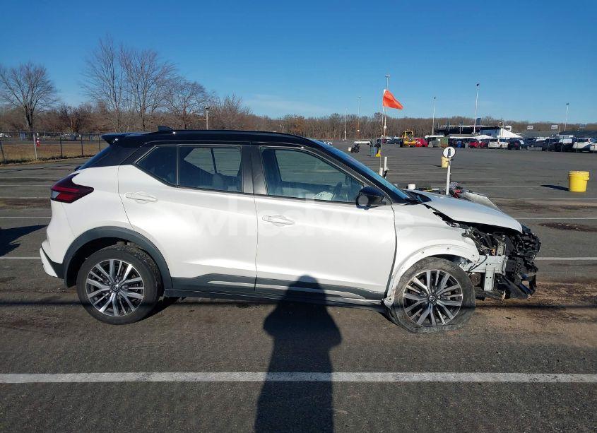 Photo 13 of 2021 Nissan Kicks SR XTRONIC CVT (VIN 3N1CP5DV2ML464477)