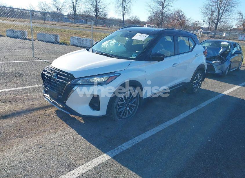 Photo 2 of 2021 Nissan Kicks SR XTRONIC CVT (VIN 3N1CP5DV2ML464477)