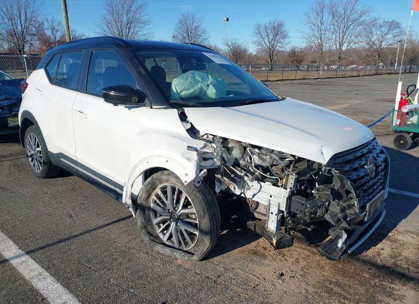 Photo 6 of 2021 Nissan Kicks SR XTRONIC CVT (VIN 3N1CP5DV2ML464477)