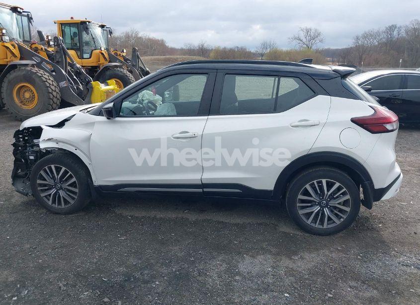 Photo 14 of 2021 Nissan Kicks SR XTRONIC CVT (VIN 3N1CP5DV2ML492750)