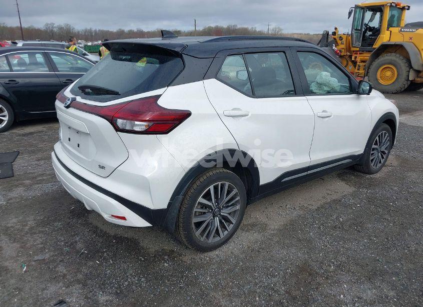 Photo 4 of 2021 Nissan Kicks SR XTRONIC CVT (VIN 3N1CP5DV2ML492750)