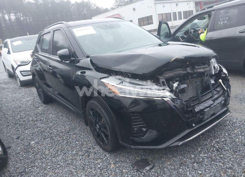 2022 Nissan Kicks SR XTRONIC CVT (VIN 3N1CP5DV2NL494063) main photo