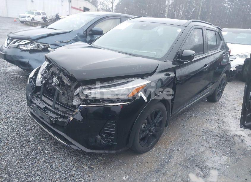 Photo 2 of 2022 Nissan Kicks SR XTRONIC CVT (VIN 3N1CP5DV2NL494063)