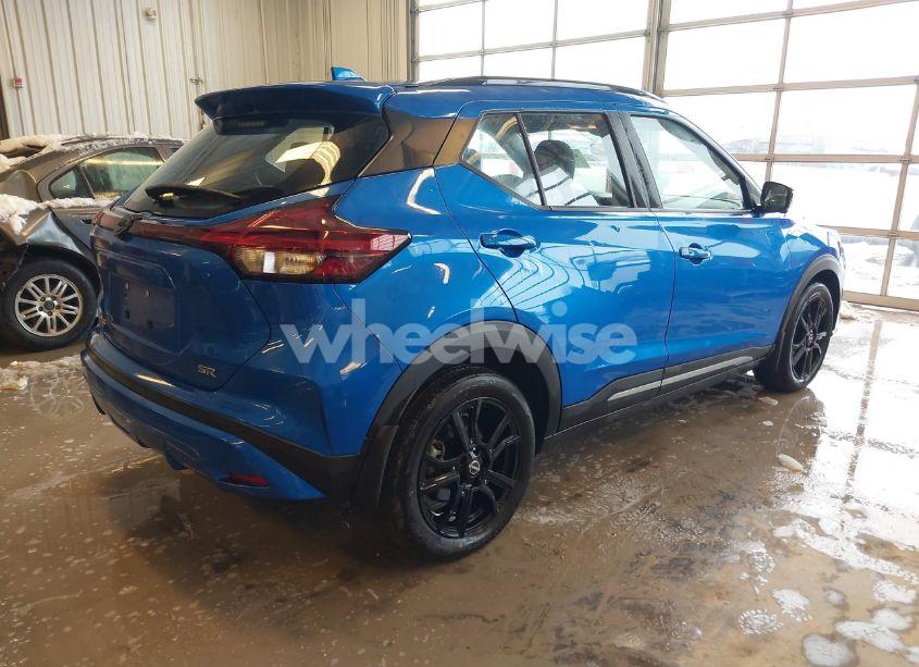 Photo 4 of 2022 Nissan Kicks SR XTRONIC CVT (VIN 3N1CP5DV2NL499893)