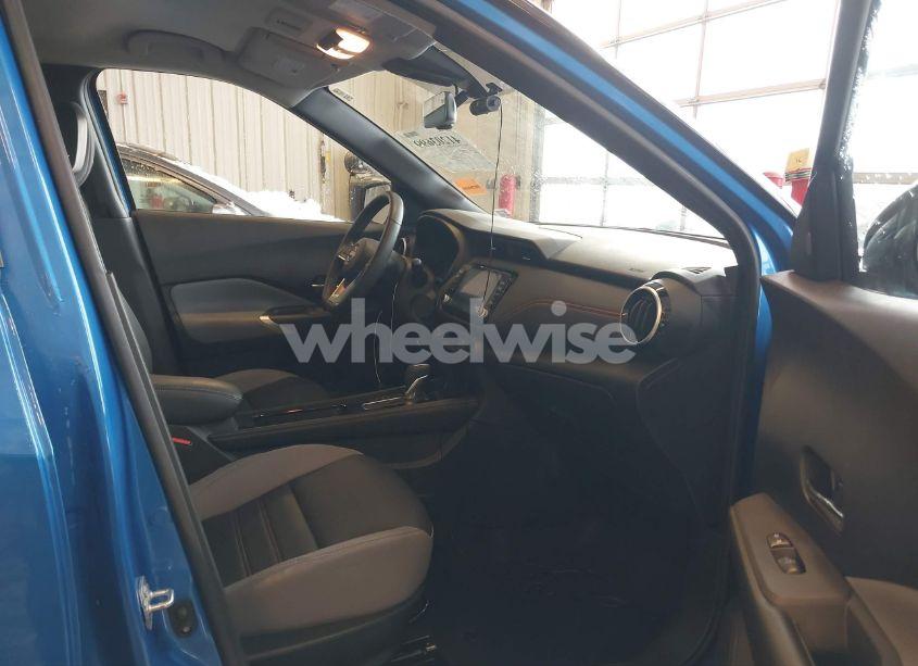 Photo 5 of 2022 Nissan Kicks SR XTRONIC CVT (VIN 3N1CP5DV2NL499893)