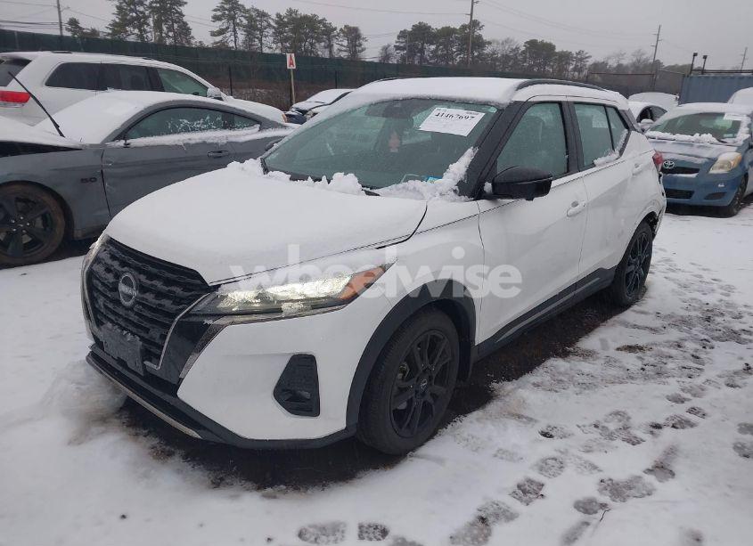 Photo 2 of 2023 Nissan Kicks SR XTRONIC CVT (VIN 3N1CP5DV2PL466993)