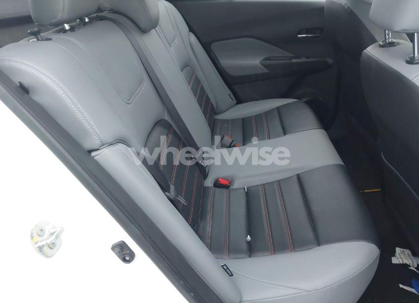 Photo 8 of 2023 Nissan Kicks SR XTRONIC CVT (VIN 3N1CP5DV2PL466993)