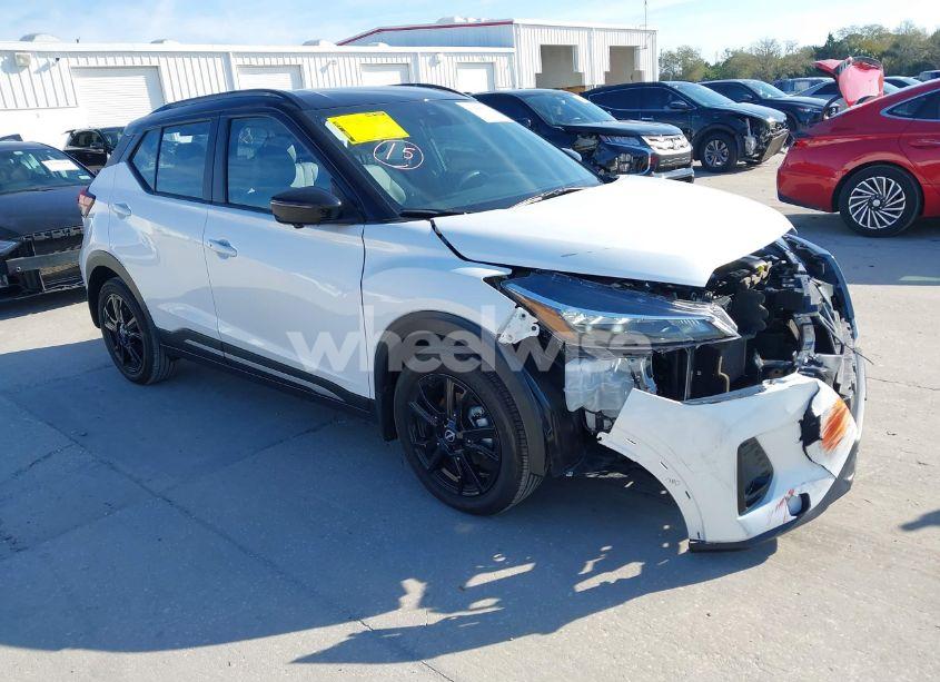 2023 Nissan Kicks SR XTRONIC CVT (VIN 3N1CP5DV2PL525217) main photo