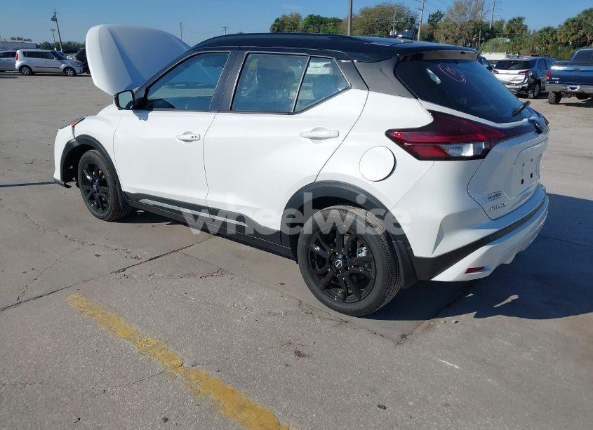Photo 3 of 2023 Nissan Kicks SR XTRONIC CVT (VIN 3N1CP5DV2PL525217)