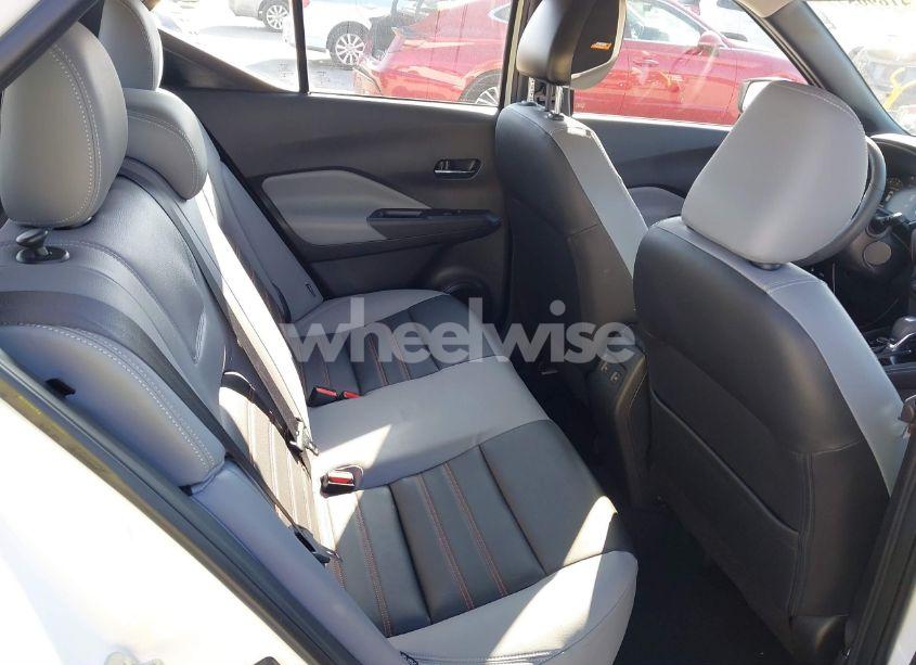 Photo 8 of 2023 Nissan Kicks SR XTRONIC CVT (VIN 3N1CP5DV2PL525217)