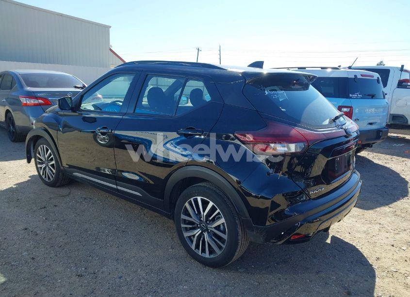 Photo 3 of 2024 Nissan Kicks SR (VIN 3N1CP5DV2RL481822)