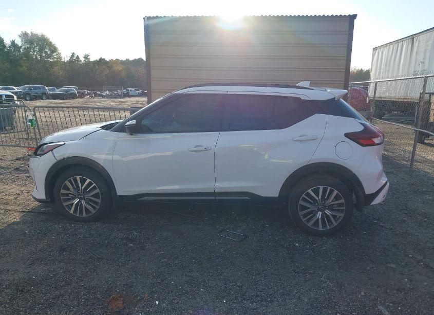 Photo 14 of 2024 Nissan Kicks SR XTRONIC CVT (VIN 3N1CP5DV2RL496630)