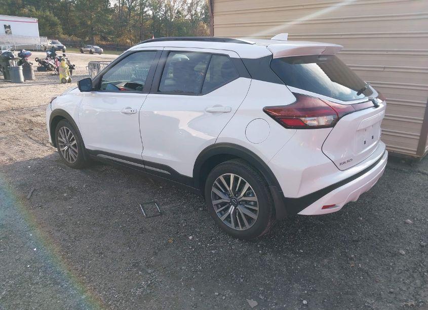 Photo 3 of 2024 Nissan Kicks SR XTRONIC CVT (VIN 3N1CP5DV2RL496630)