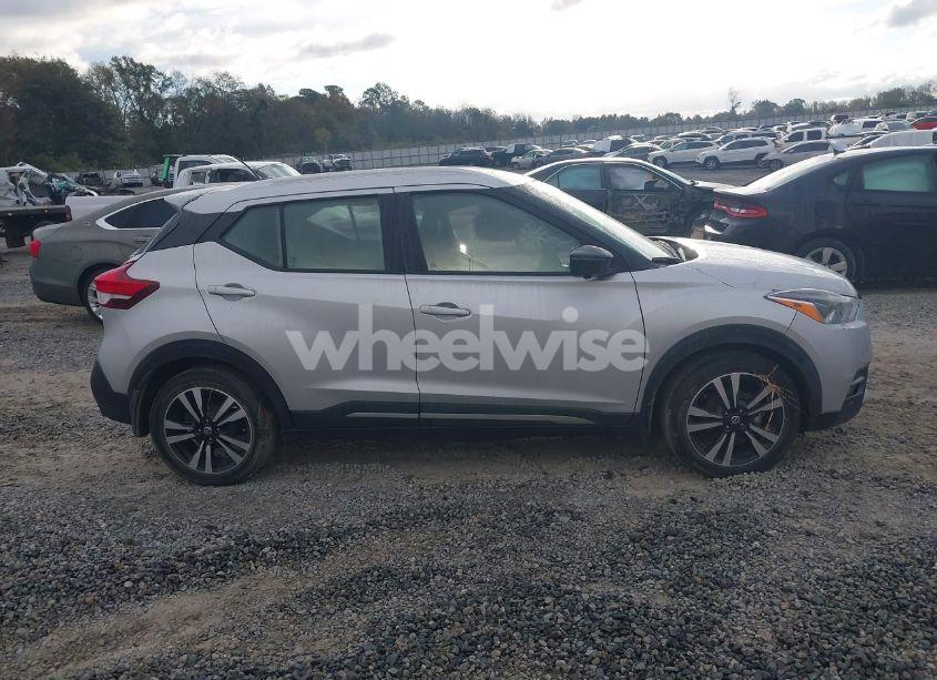 Photo 14 of 2020 Nissan Kicks SR XTRONIC CVT (VIN 3N1CP5DV3LL520036)