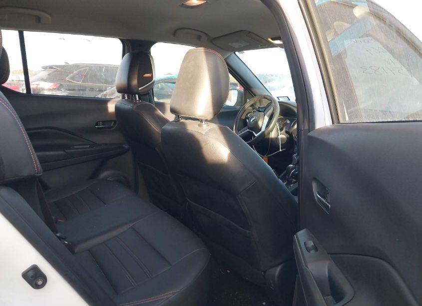 Photo 8 of 2020 Nissan Kicks SR XTRONIC CVT (VIN 3N1CP5DV3LL569933)