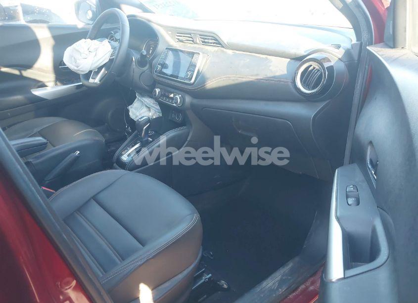 Photo 5 of 2020 Nissan Kicks SR XTRONIC CVT (VIN 3N1CP5DV3LL571343)