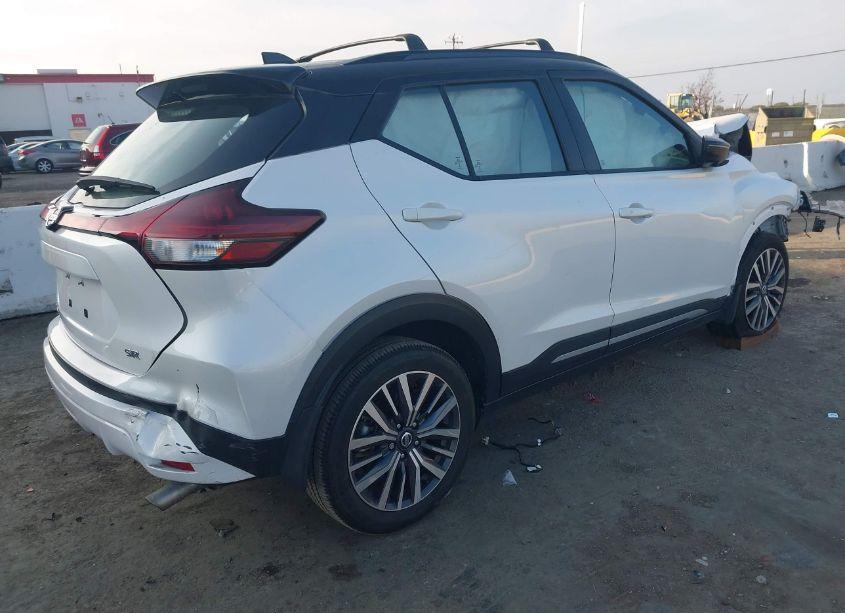 Photo 4 of 2021 Nissan Kicks SR XTRONIC CVT (VIN 3N1CP5DV3ML495107)