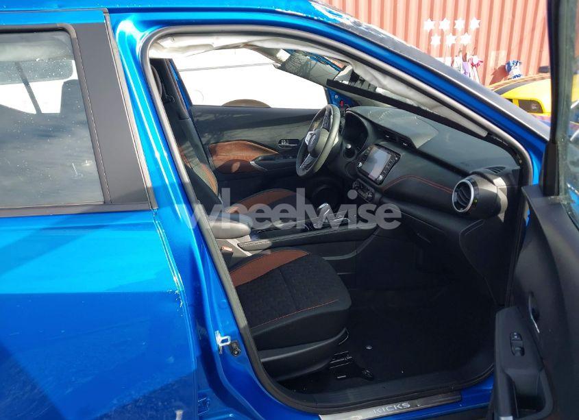 Photo 5 of 2023 Nissan Kicks (VIN 3N1CP5DV3PL496407)