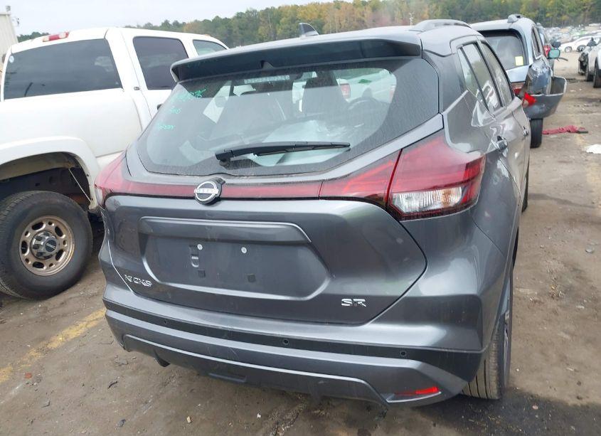 Photo 16 of 2024 Nissan Kicks SR XTRONIC CVT (VIN 3N1CP5DV3RL470327)