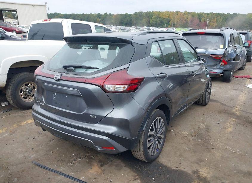 Photo 4 of 2024 Nissan Kicks SR XTRONIC CVT (VIN 3N1CP5DV3RL470327)