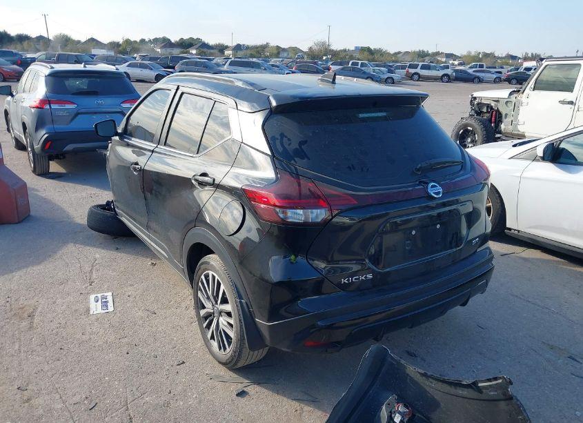 Photo 3 of 2021 Nissan Kicks SR XTRONIC CVT (VIN 3N1CP5DV4ML476534)