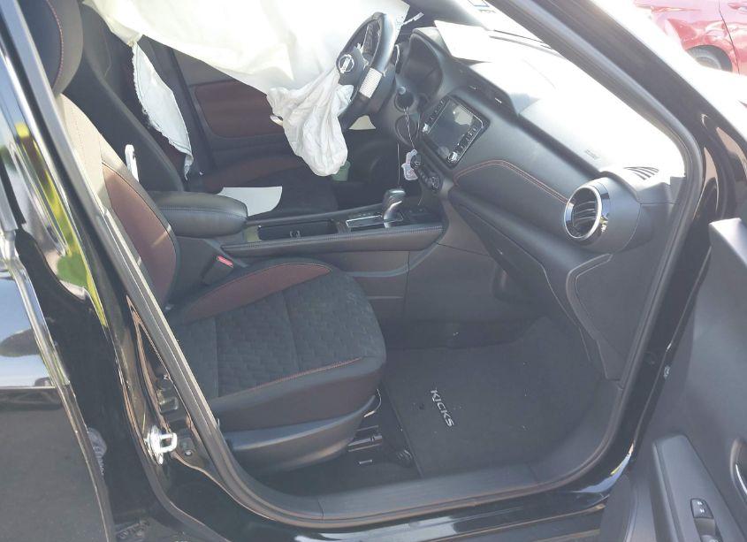 Photo 5 of 2021 Nissan Kicks SR XTRONIC CVT (VIN 3N1CP5DV4ML476534)