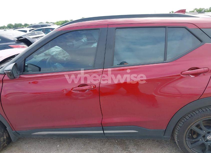 Photo 13 of 2021 Nissan Kicks SR XTRONIC CVT (VIN 3N1CP5DV4ML565827)